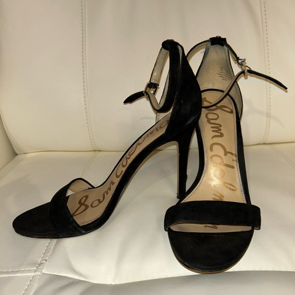 Stylish heals - Picture 2 of 9